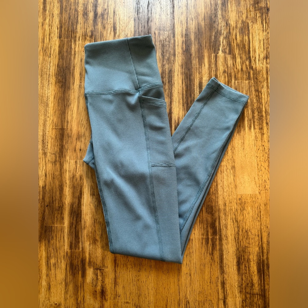 Ribbed 7/8 pocket leggings